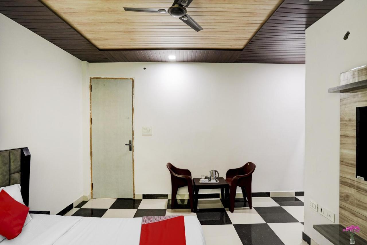Collection O Love Garden Hotell Ghaziabad Eksteriør bilde
